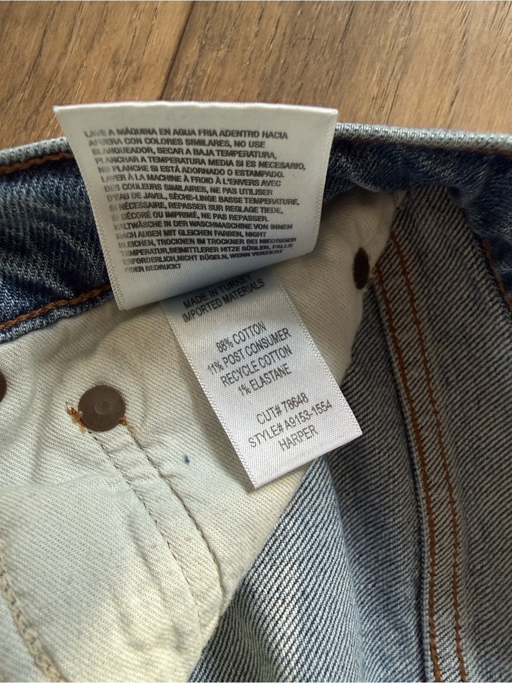 Agolde Harper Mid Rise Relaxed Straight Jean in Flash - size 23 - Picture 8 of 11